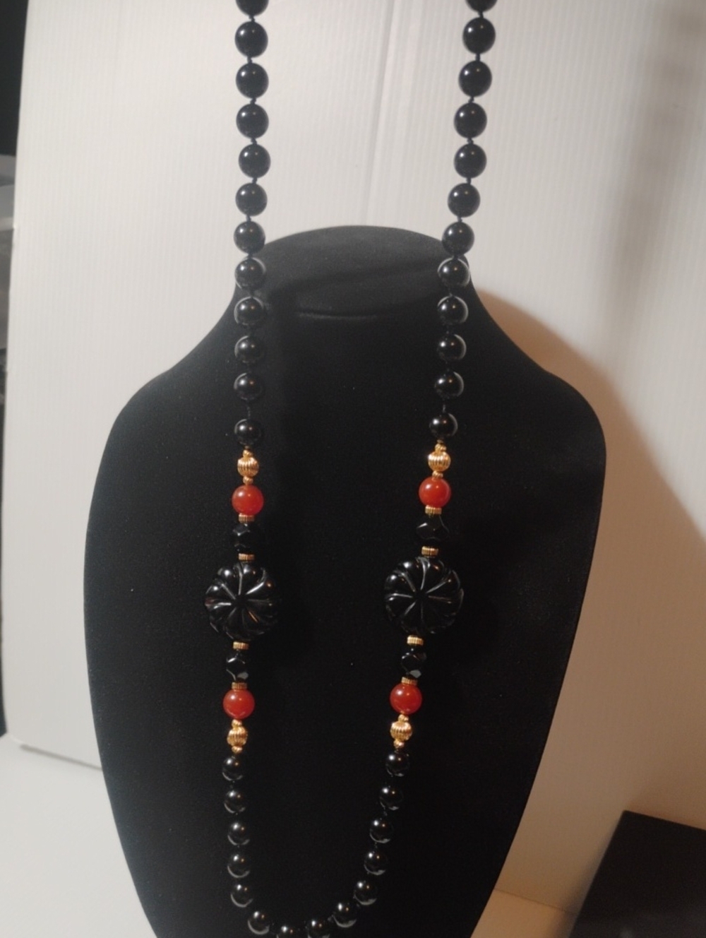 Black Onyx Gold & Carnelian Beaded Vintage Necklace 38" Total length - Picture 5 of 6